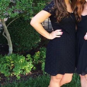 Isaac Mizrahi Dresses - Isaac Mizrahi Black Lace Dress Isaac Mizrahi Dresses - Isaac Mizrahi Black Lace Dress